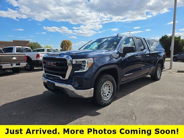 Used 2021 GMC Sierra 1500 4x4 Double Cab w/ Convenience Package image 1