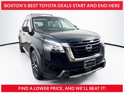 Used 2023 Nissan Pathfinder Platinum