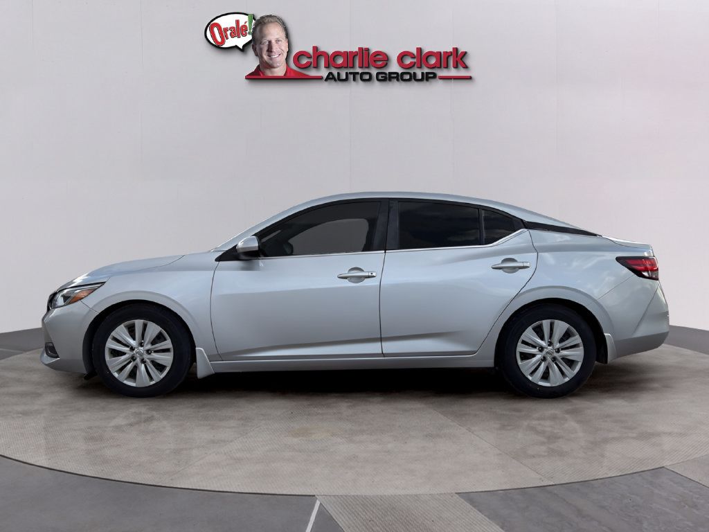 Used 2021 Nissan Sentra S FWD image 2