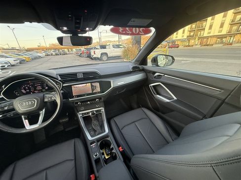 Used 2023 Audi Q3 2.0T Premium Plus w/ Premium Plus Package image 27