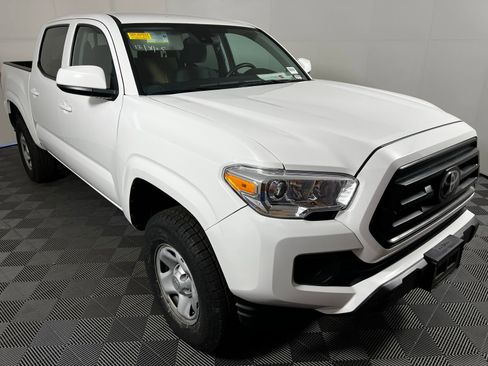 Certified 2023 Toyota Tacoma SR image 3