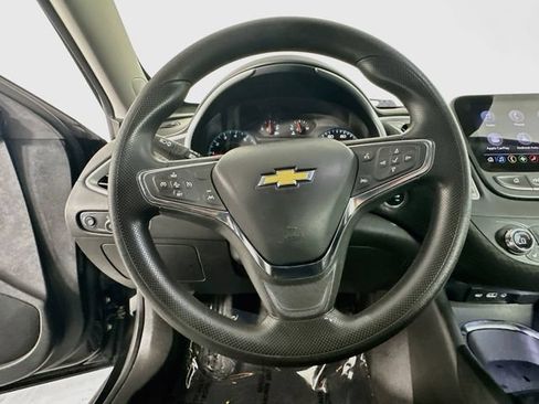 Used 2024 Chevrolet Malibu LT FWD image 13