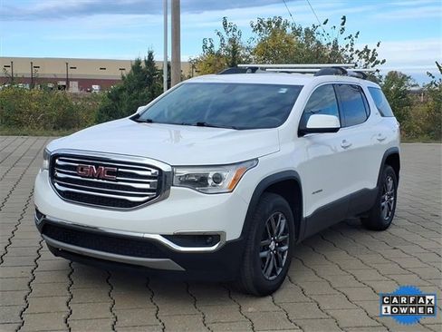 Used 2019 GMC Acadia SLT image 2