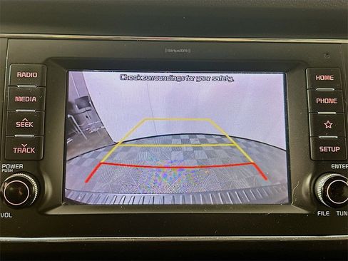 Used 2020 Kia Sedona EX image 13