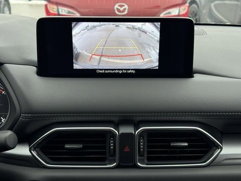 Used 2025 MAZDA CX-5 AWD 2.5 S w/ Preferred Package image 4
