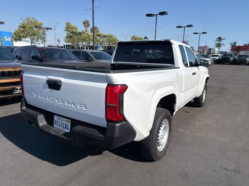 Used 2024 Toyota Tacoma SR RWD image 15