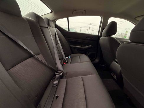 Used 2024 Nissan Altima 2.5 SV image 23