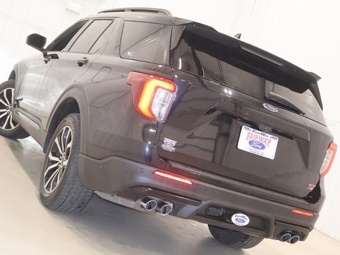 Certified 2021 Ford Explorer ST w/ Equipment Group 401A image 44