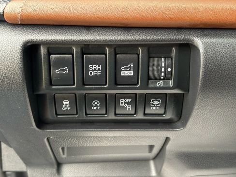 Used 2019 Subaru Forester Touring image 13