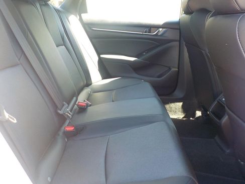 Used 2021 Honda Accord Sport image 15