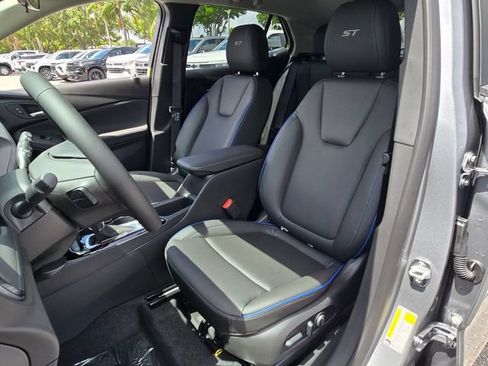 New 2026 Buick Encore GX Sport Touring w/ Advanced Technology Package FWD image 9