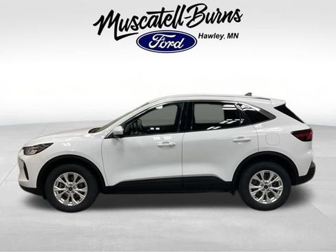 Used 2023 Ford Escape Active w/ Tech Pack #2 AWD/4WD image 4
