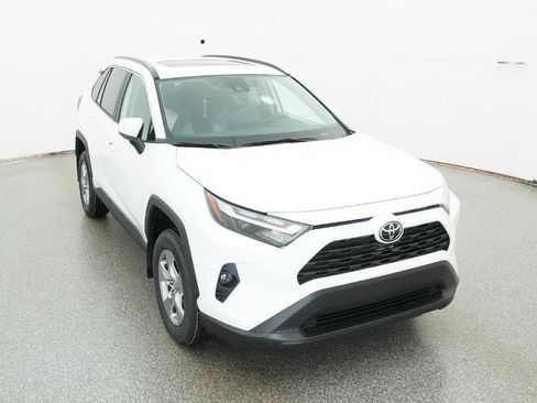 New 2025 Toyota RAV4 XLE image 32