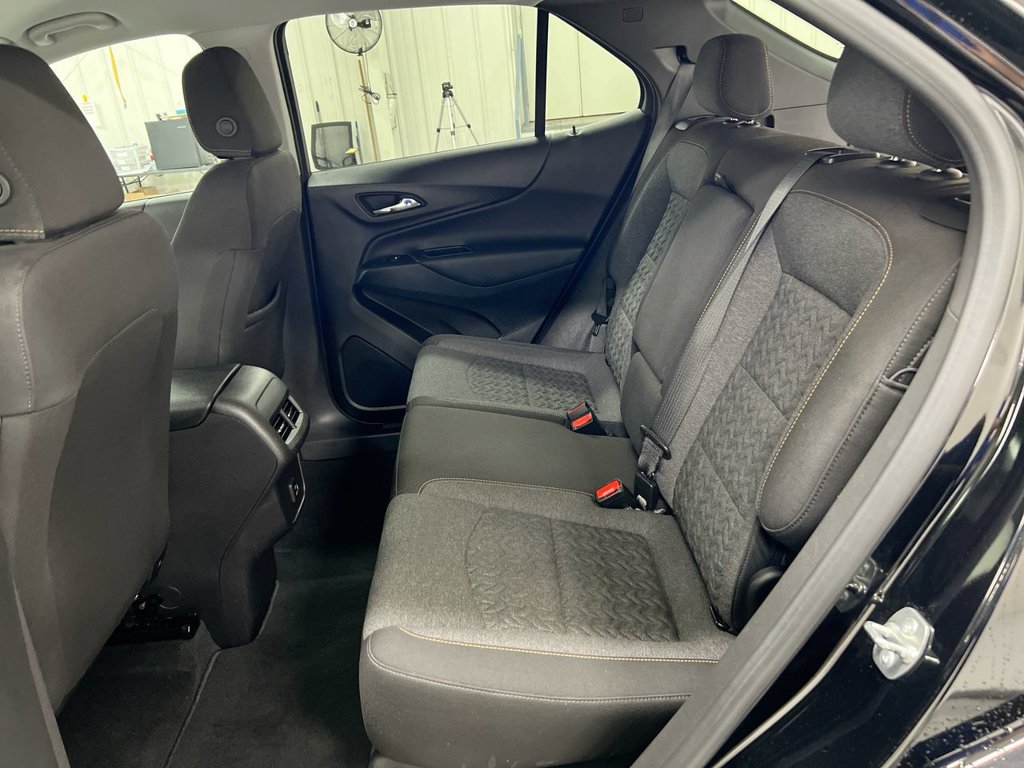 Used 2024 Chevrolet Equinox LT FWD image 22