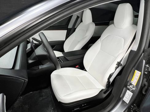 Used 2025 Tesla Model 3 Long Range RWD image 7