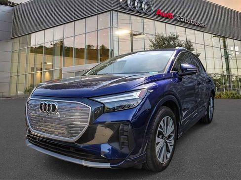 Used 2023 Audi Q4 e-tron Premium Plus w/ Premium Plus image 1