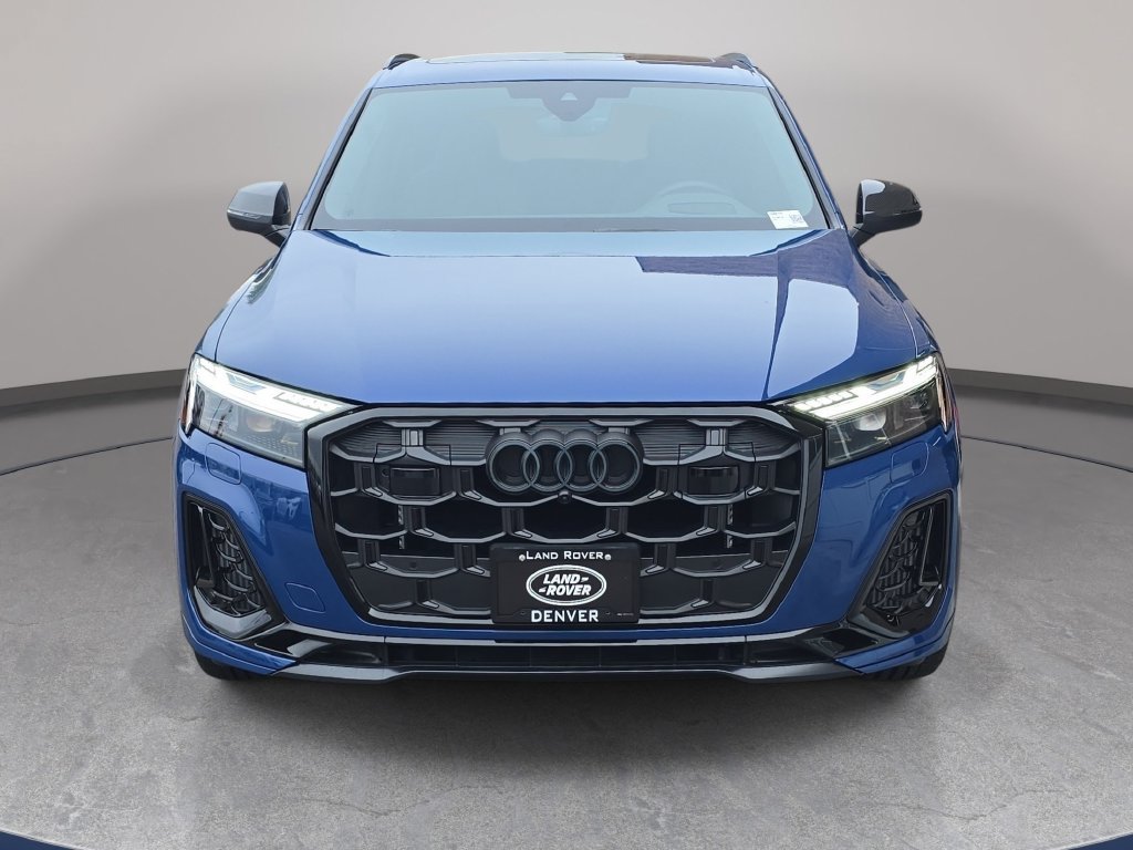 Used 2026 Audi SQ7 Prestige AWD/4WD image 3