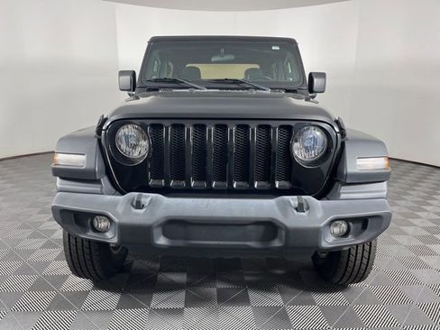 Used 2020 Jeep Wrangler Sport image 4