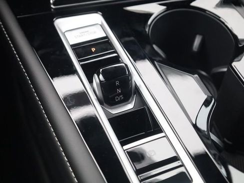 New 2026 Volkswagen Atlas Cross Sport SE AWD/4WD image 18