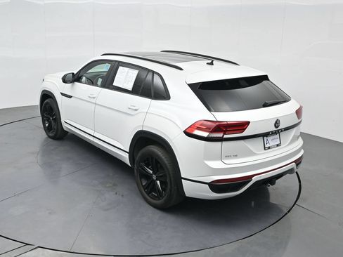 Used 2023 Volkswagen Atlas Cross Sport SEL R-Line AWD/4WD image 48