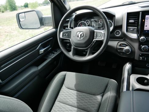 New 2026 RAM 1500 Big Horn AWD/4WD image 9