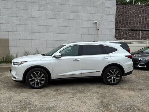 Used 2024 Acura MDX w/ Technology Package AWD/4WD image 2