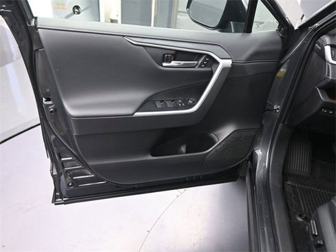 Certified 2025 Toyota RAV4 Limited image 17