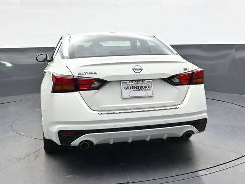 Used 2023 Nissan Altima 2.5 SL image 5