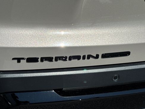 Used 2026 GMC Terrain Elevation w/ Black Edition AWD/4WD image 9