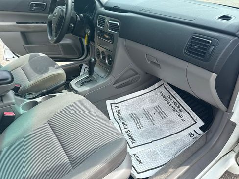 Used 2006 Subaru Forester 2.5X AWD/4WD image 23