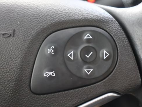 Used 2015 Chevrolet Impala LTZ FWD image 12