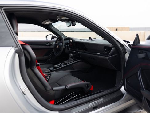 Used 2025 Porsche 911 GT3 RS RWD image 65