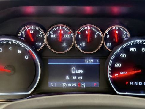 Used 2019 Chevrolet Silverado 1500 LT w/ All-Star Edition AWD/4WD image 11