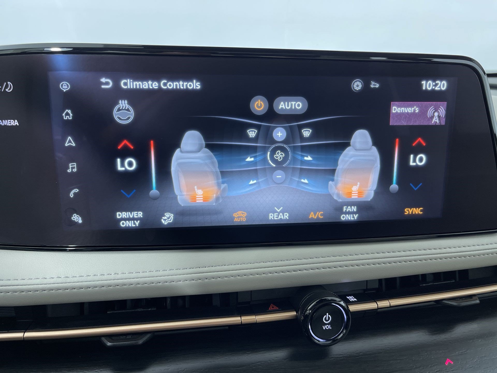 Certified 2024 Nissan Ariya AWD image 21