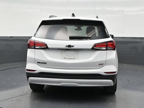 Used 2024 Chevrolet Equinox RS FWD image 4