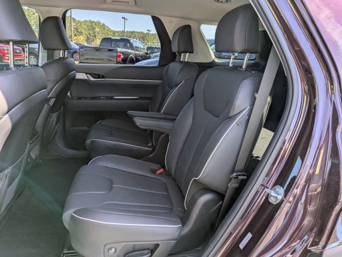 Used 2024 Hyundai Palisade SEL image 15