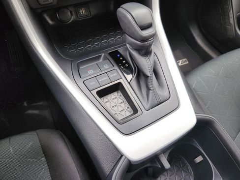 Certified 2025 Toyota RAV4 XLE FWD image 19