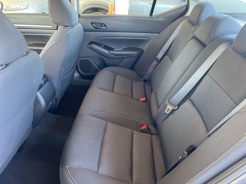 Certified 2023 Nissan Altima 2.5 SV image 9