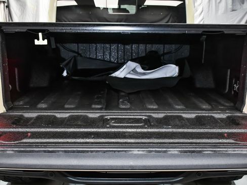 Used 2020 Jeep Gladiator Rubicon w/ Dual Top Group AWD/4WD image 56