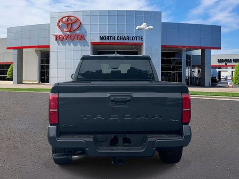 Used 2026 Toyota Tacoma SR5 AWD/4WD image 7