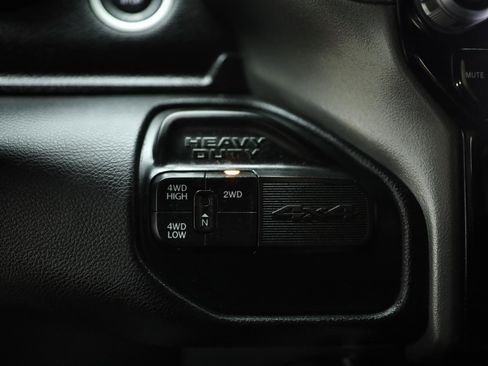 Used 2022 RAM 3500 Laramie w/ Night Edition image 40