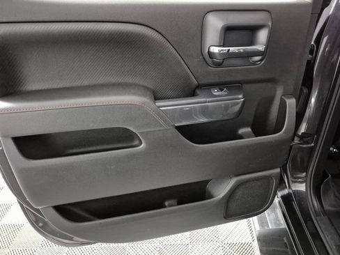 Used 2016 GMC Sierra 2500 SLT w/ Duramax Plus Package image 23