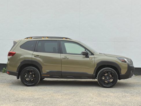 Used 2022 Subaru Forester Wilderness AWD/4WD image 6