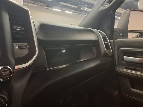 Used 2024 RAM 2500 Big Horn image 25