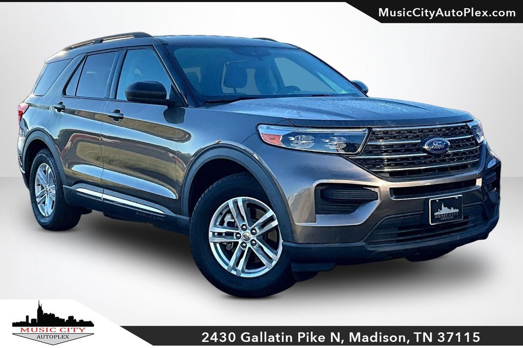Used 2021 Ford Explorer XLT RWD image 1