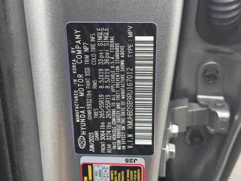 Used 2024 Genesis GV80 2.5T AWD/4WD image 28
