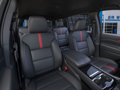 New 2026 Chevrolet Traverse RS image 16