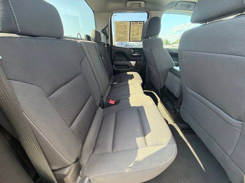 Used 2019 Chevrolet Silverado 1500 LT AWD/4WD image 42