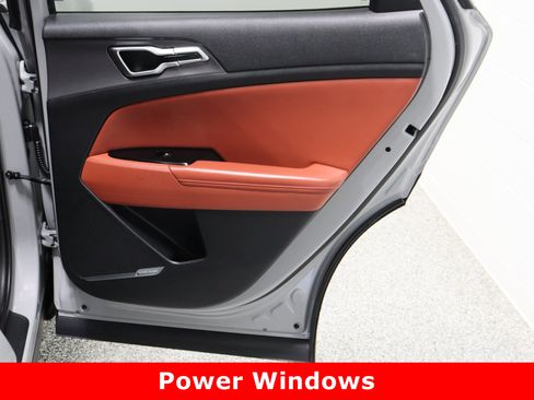 Used 2023 Kia Sportage SX image 37