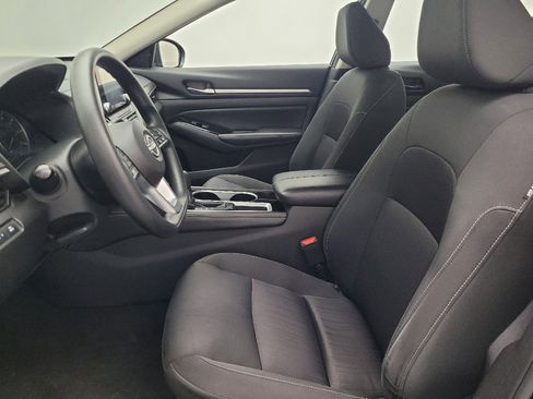 Used 2023 Nissan Altima 2.5 SV image 17